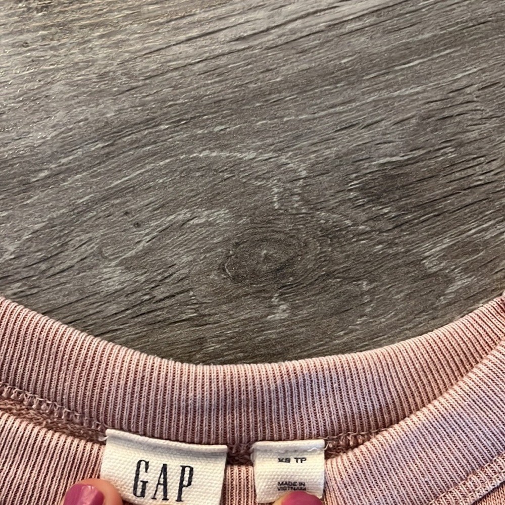 Gap Crewneck - Picture 3 of 7